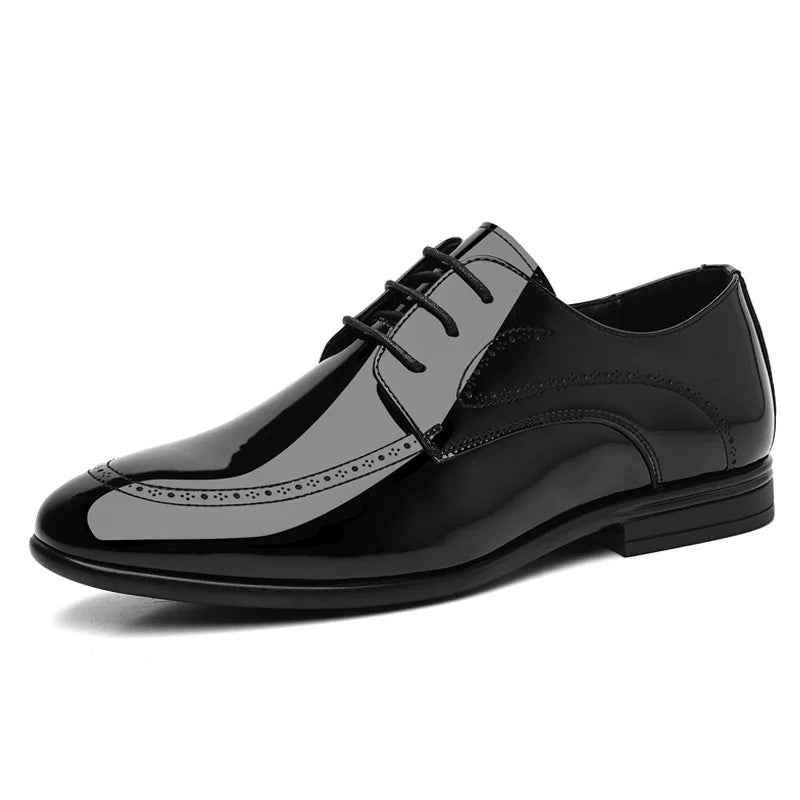 Business Formal Patent Leather Shoes for Men Spring Autumn New Designer Brogue Shoes Male Fashion Lace Wedding Shoe Man