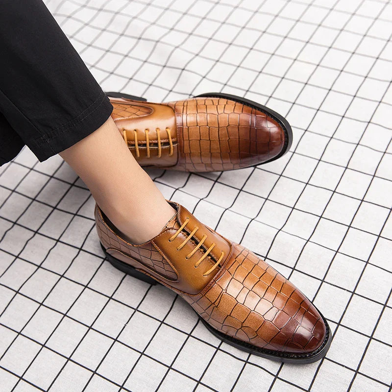 Spring Italian high-quality Blue Leather Shoes for Men men leather shoes Wedding Dress Shoes Patent mens loafers Big size:38-48