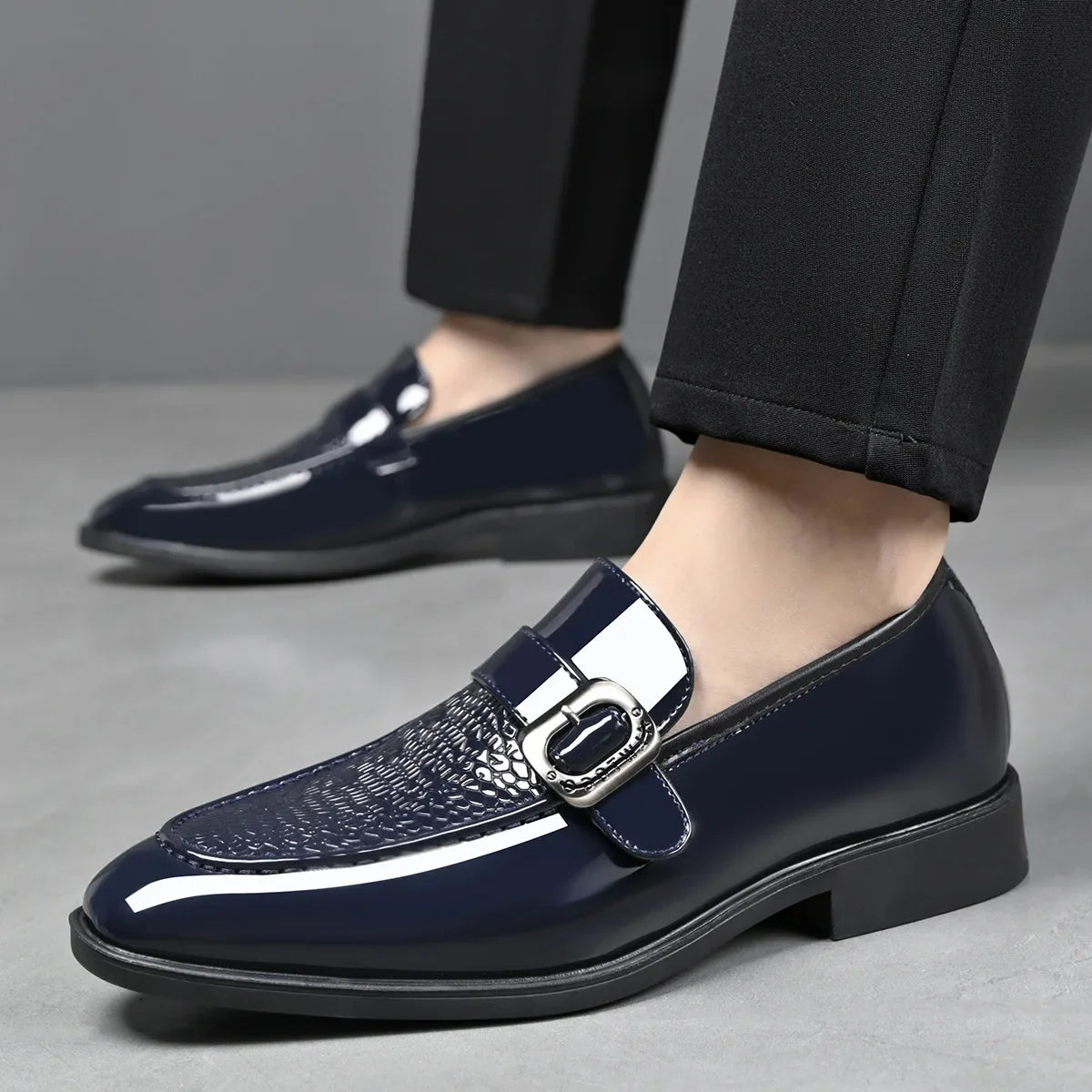 Party Wedding Oxford Footwear New Arrival Leather Men Casual Shoes Office Work Business Shoes Pointed Toe Loafers Brogue Shoes
