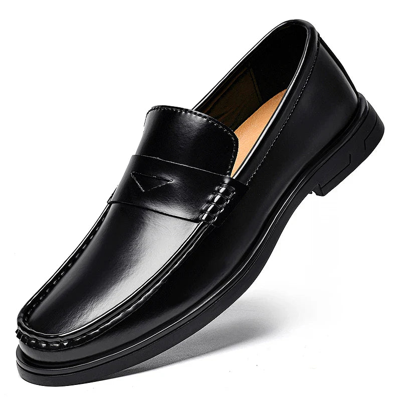 2026 New Men's Patent Leather Penny Loafers Slip On Design Soft Cushion Insole Wear Resistant Sole Business Wedding Party Shoes