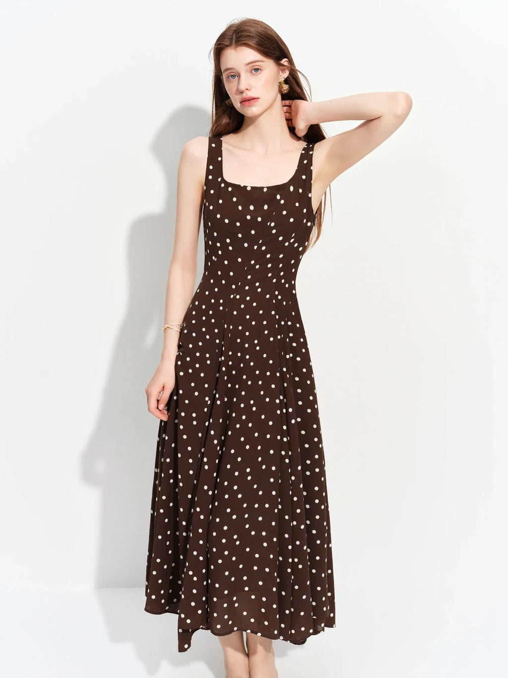 2026 Summer Women's Square Neck A-Line Midi Dress, Sleeveless Waist-Cinching Flowy Maxi for Minimalist Quiet Luxury Style