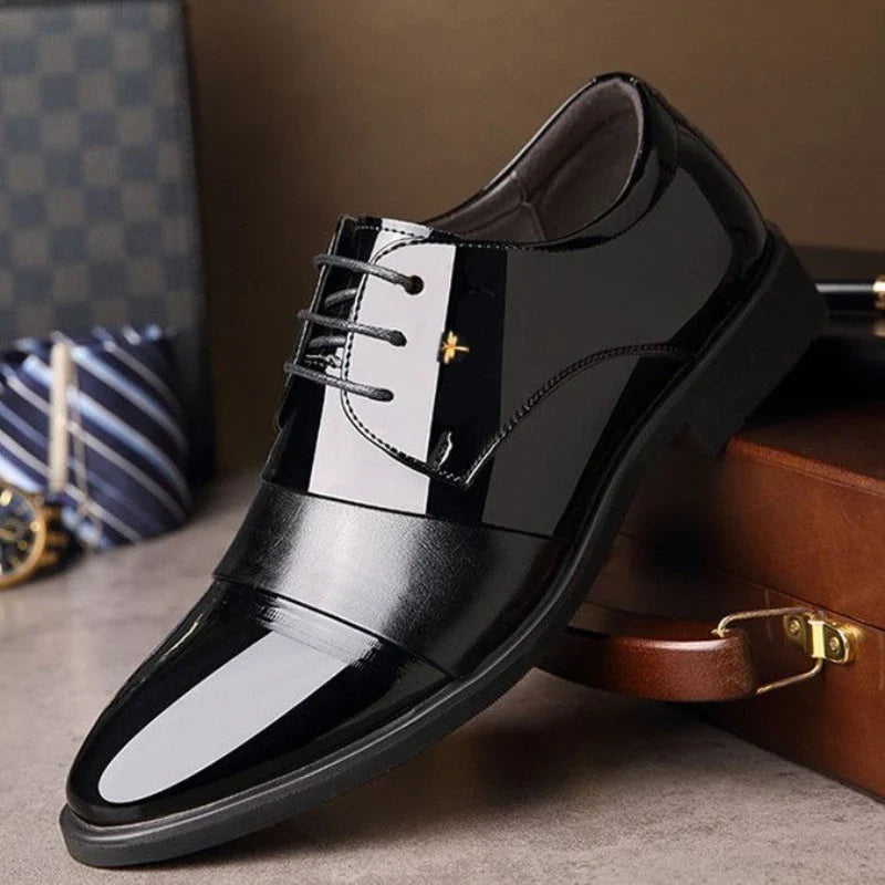 New Men Round Toe Leather Shoes Business Casual Office Summer Flat Big Size Elevator Shoes Wedding Formal Loafers