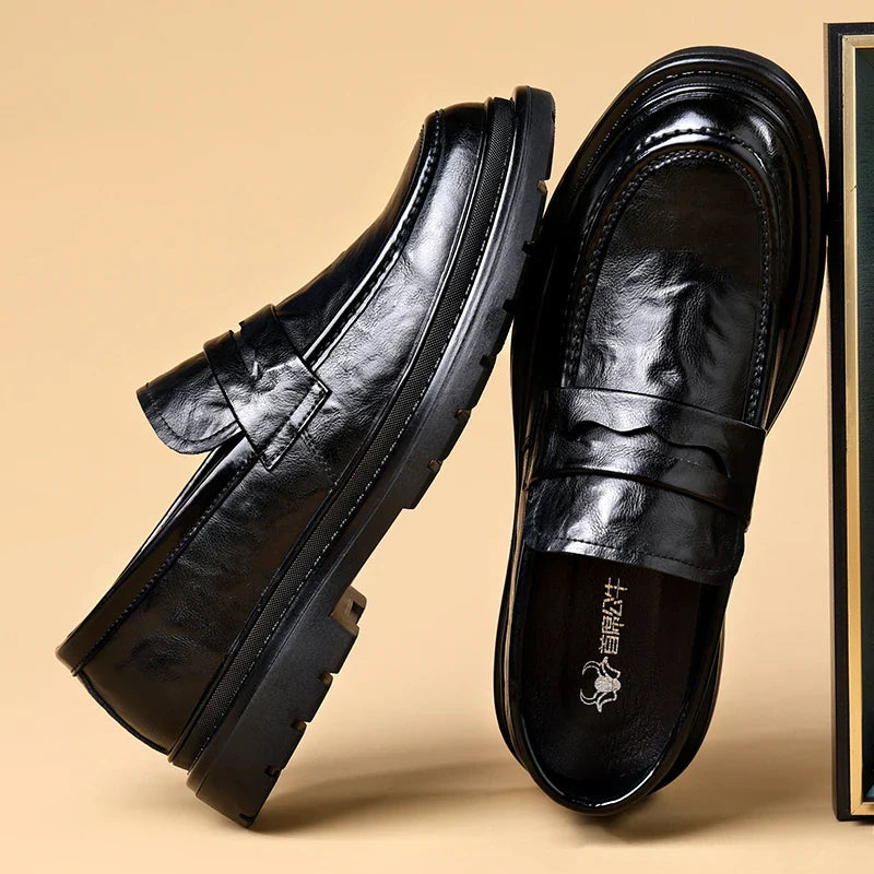 Thick Bottom Leather Shoes Handmade Loafers for Men High Quality Dress Shoes Male Social Masculino Business Botas Para Hombre