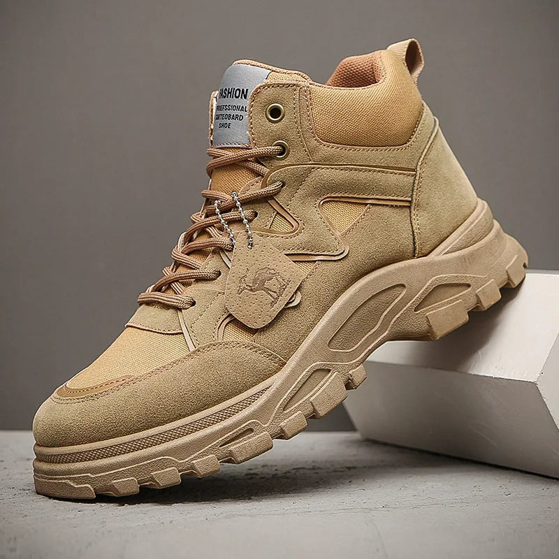 2025 New Outdoor Men Ankle Boots Luxury Platform Men Cowboy Boots Lace Up Anti-Slip Training Shoes High Top Men Motorcycle Boots
