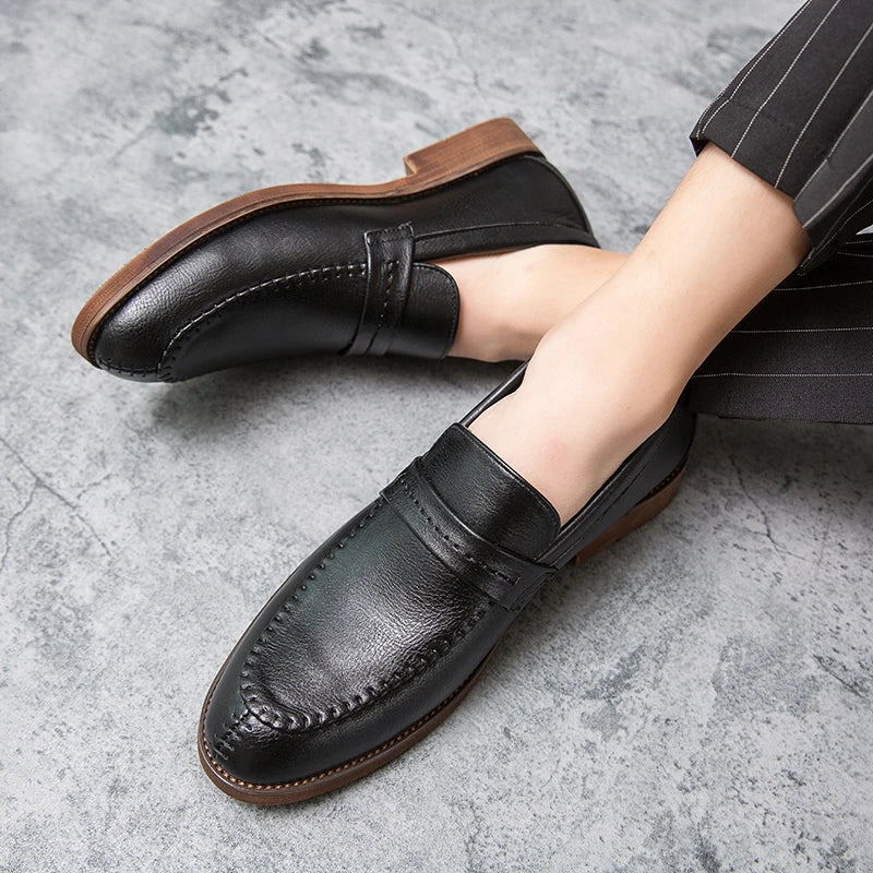 Men's Loafers Business Dress Leather Shoes Men's Brand Brown Oxford Shoes High Quality Soft Flat Casual Shoes mocassin homme