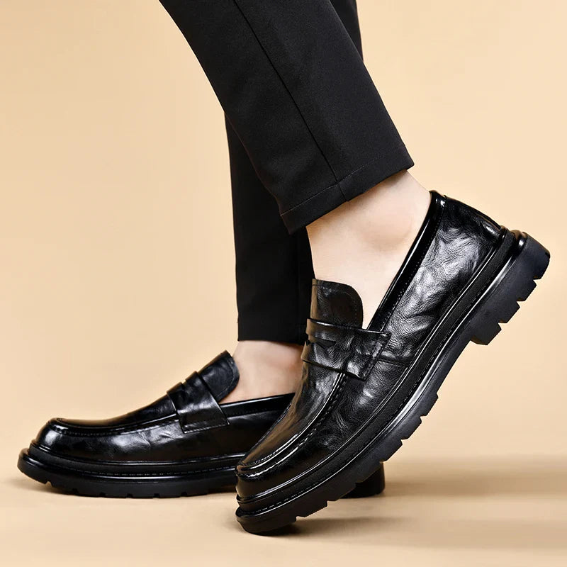 Thick Bottom Leather Shoes Handmade Loafers for Men High Quality Dress Shoes Male Social Masculino Business Botas Para Hombre