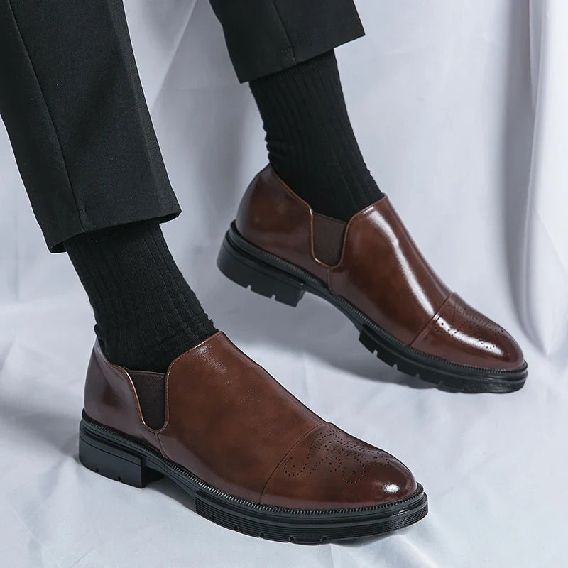 Men's leather shoes new large size fashion low heel thick sole casual loafers men's sports wedding travel shoes men's sneakers