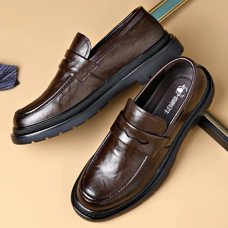 Thick Bottom Leather Shoes Handmade Loafers for Men High Quality Dress Shoes Male Social Masculino Business Botas Para Hombre