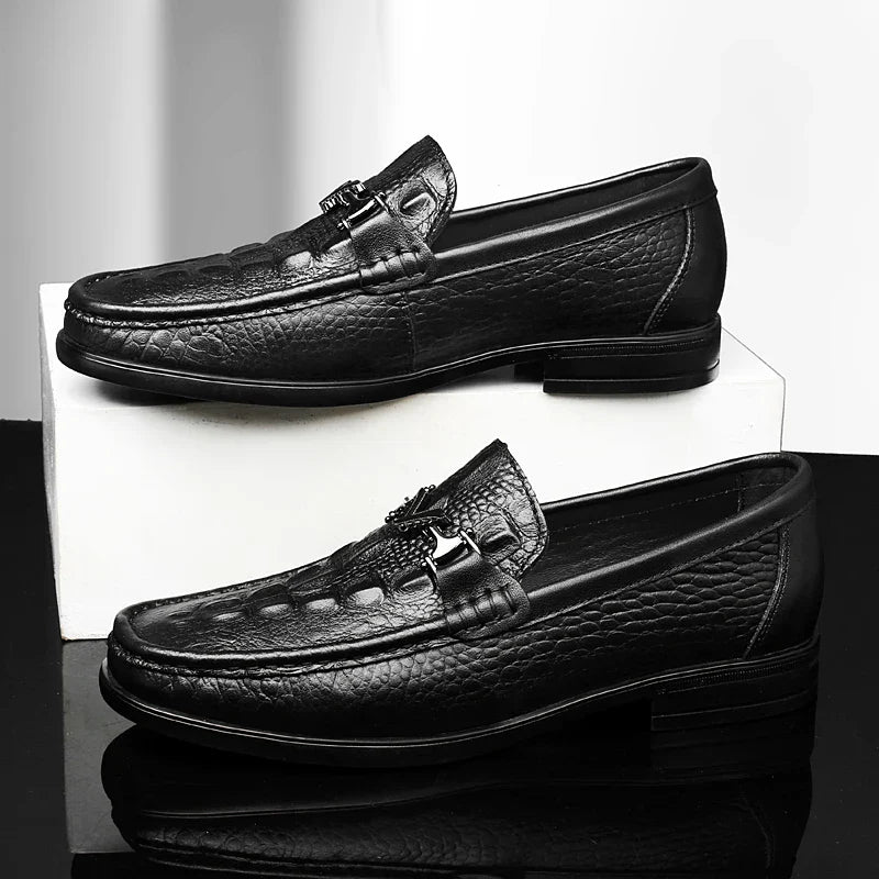 High Quality Round Toe Breathable Loafers Fashionable Brand Men's Comfortable Crocodile Patterned Casual Cowhide and Bean Shoes