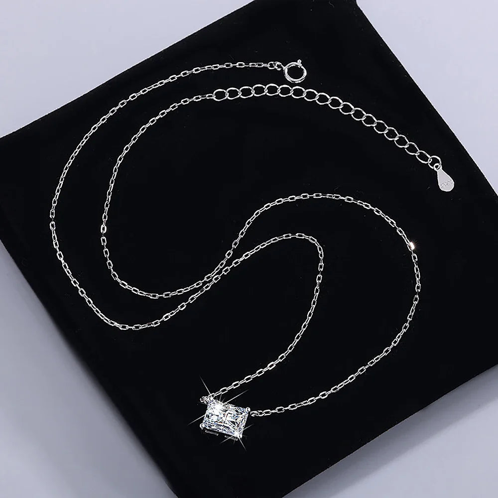 1/2carat Emerald/Radiant Cut Solitaire Moissanite Diamond Pendant Necklace With  Certificate S925 Silver Neckchain For Women