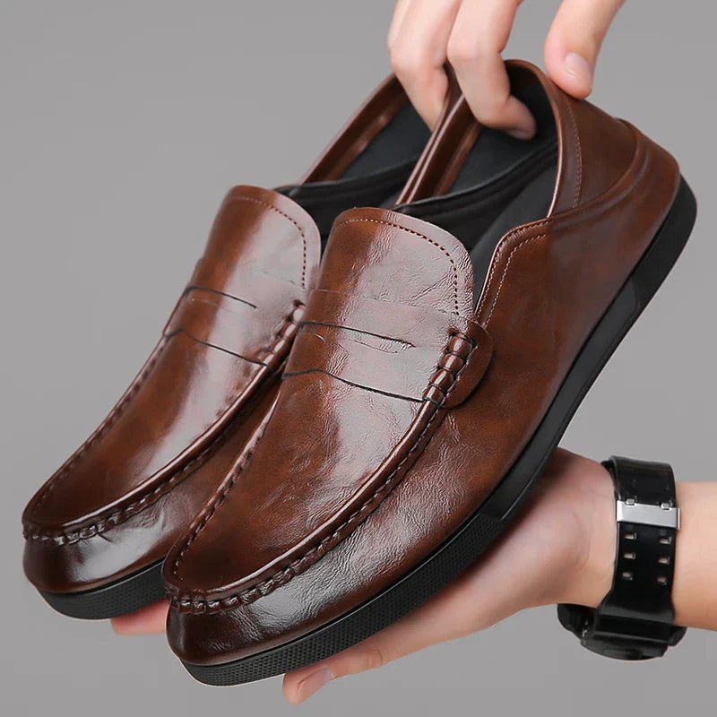 Genuine Leather Men Loafers Comfortable Mens Casual Shoes Luxury Brand Man Formal Dress Shoes Breathable Slip on Boat Shoes
