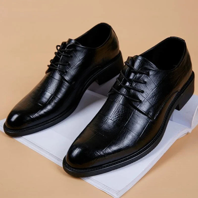 Business Formal Men's Pointed Toe Loafers with Invisible Heel Lift Korean Style Versatile Wedding Shoes for Youth Trendy Design