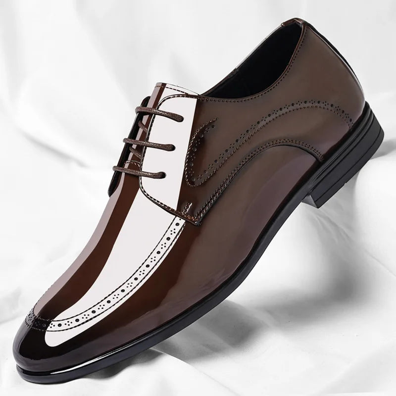Business Formal Patent Leather Shoes for Men Spring Autumn New Designer Brogue Shoes Male Fashion Lace Wedding Shoe Man