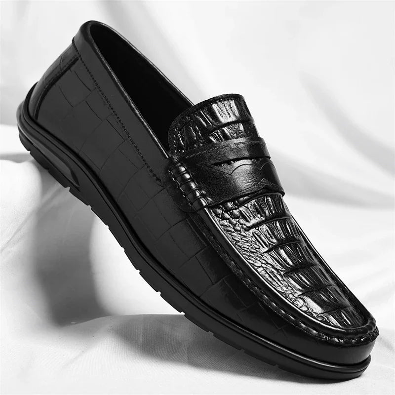 Mens Leather Mens Loafers Non Slip Walking Flats Breathable Driving Shoes Outdoor Slip on Casual Shoes Man Work Office Sneakers