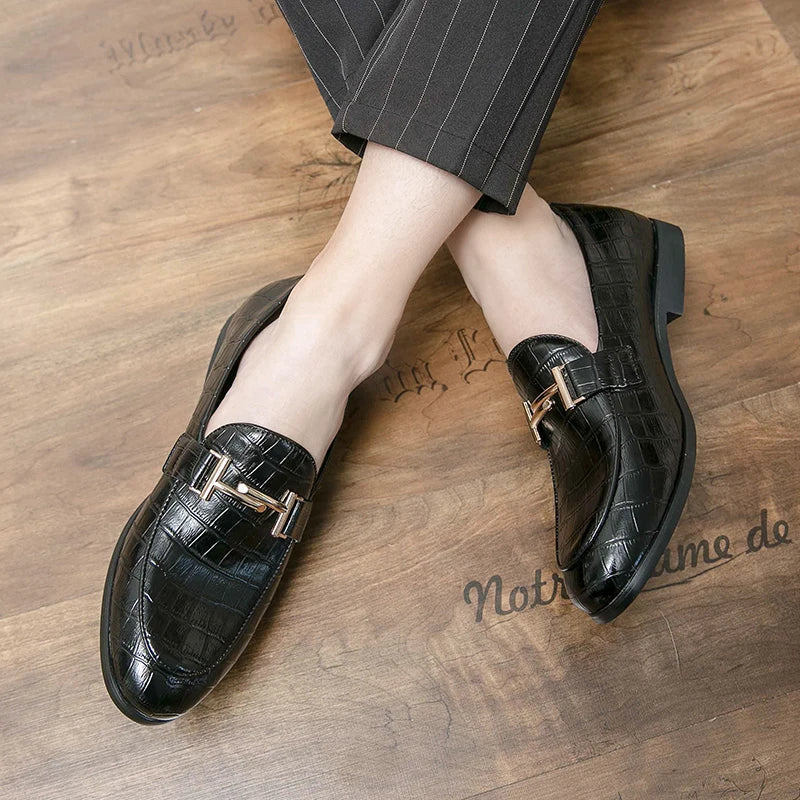 2024 High Quality Casual Leather 38~48 Designer Mens Dress Wedding Black Fashion Office Business Loafers Formal Shoes for Men