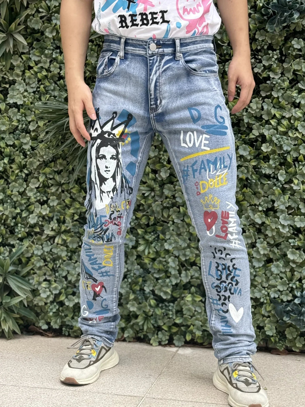 Fashionable Printed Men's Jeans   Classic And Versatile Light Blue Color   Suitable For All Seasons And For High Street Fashion