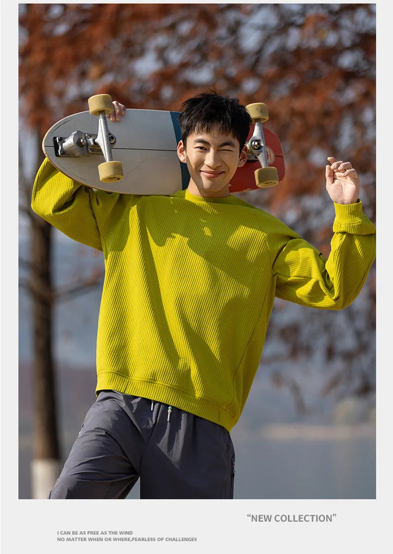 Outdoor Series: Classic Crew Neck T-Shirt with Moisture-Wicking, Quick-Drying & Antibacterial Tech for All-Weather Commute
