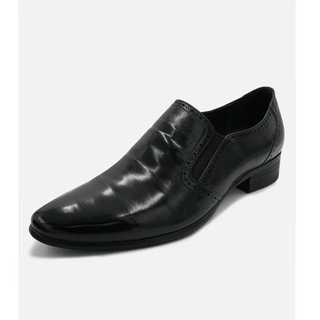 Spring Autumn New Pointed Leather Shoes for Men Solid Color Business Casual Shoes Male Fashion Designer Dress Shoe Man
