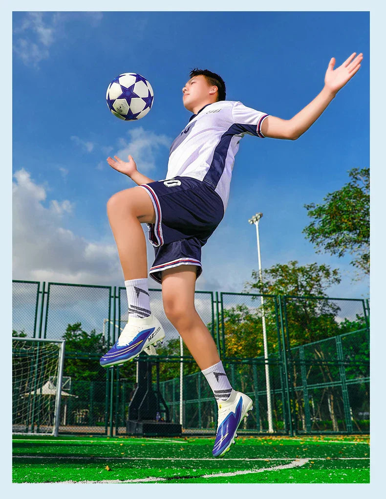 New Men Football Boots Training Breathable Cleats Adult Outdoor Non Slip Match Long Spikes Soccer Shoes Sport Boys Comfortable