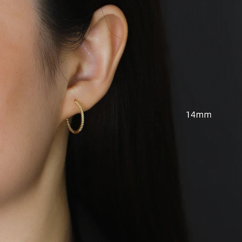 925 Sterling Silver Fashion Piercing Charm Twist Huggies Hoop Earrings for Women Rock Gothic Unisex Jewelry Ear Buckles