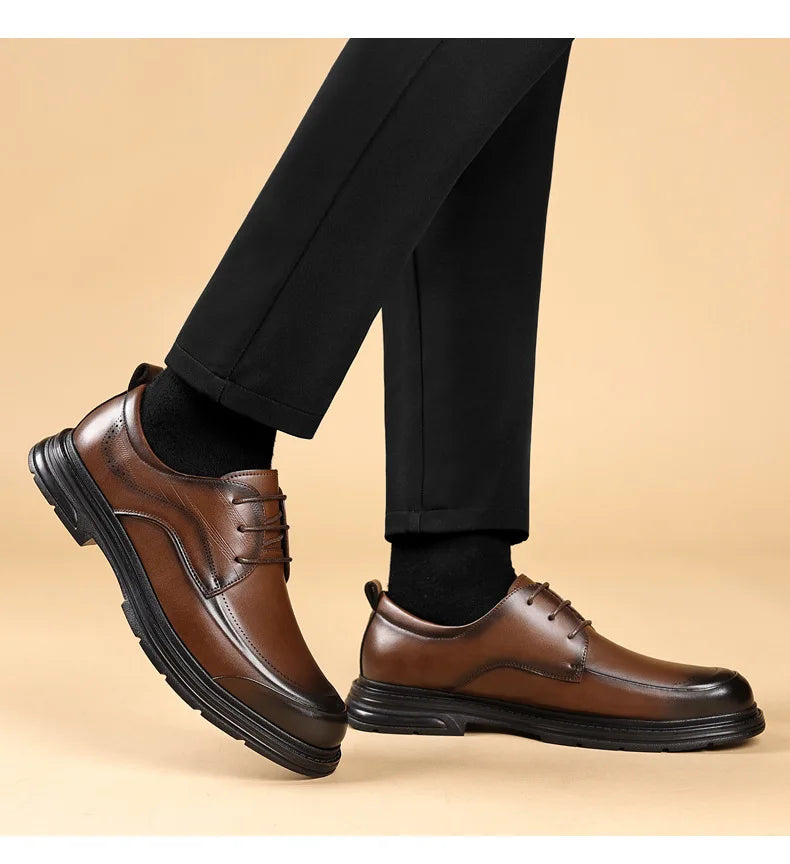 British Retro Formal Leather Shoes for Men Autumn New Designer Platform Dress Shoes Male Fashion Lace Commuter Office Shoe Man