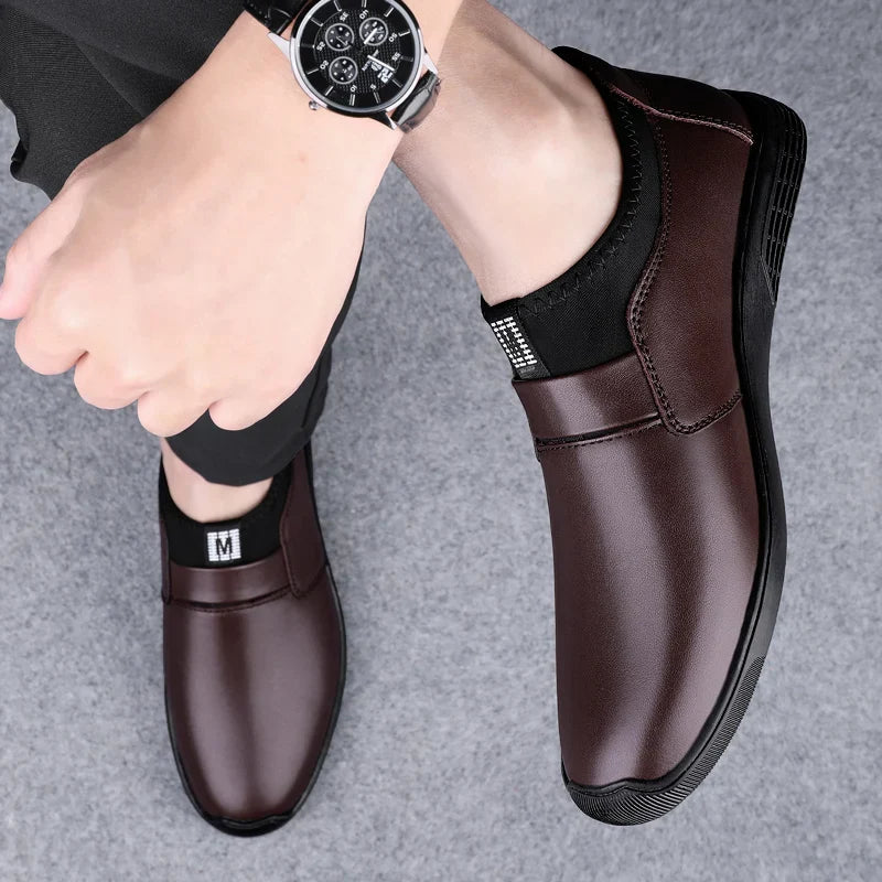 Upscale Genuine Leather Men Loafers Brown Black Cow Leather Penny Loafers Adult Office Career Mens Shoes Sneakers Driving Shoes