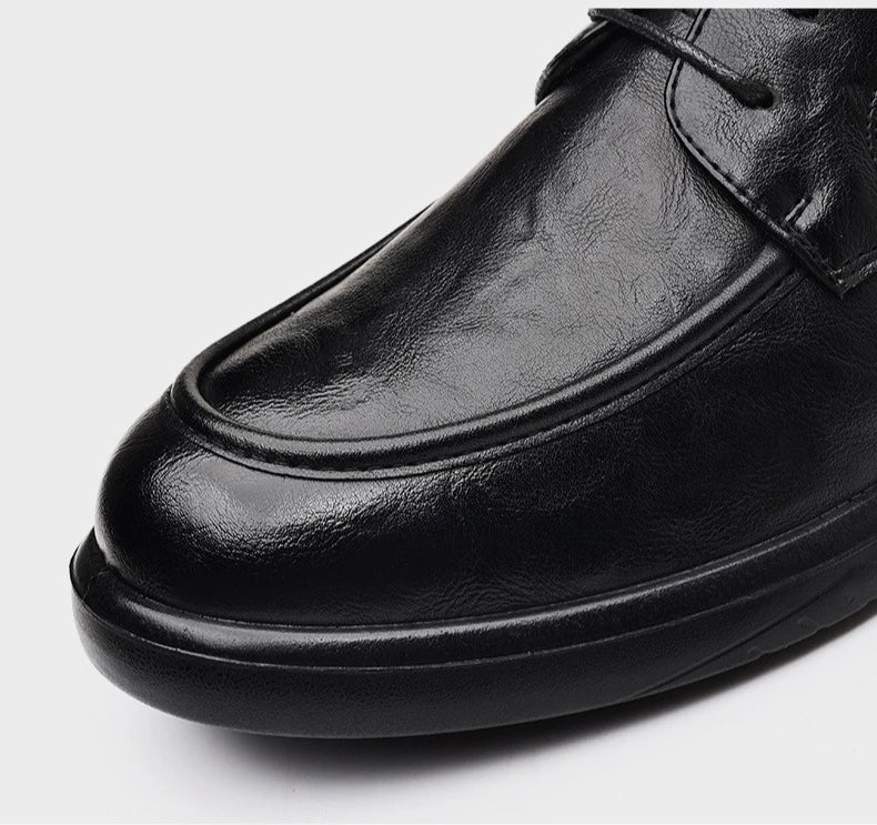 Spring Autumn New Business Casual Shoes for Men Solid Color Fashion Wedding Shoes Male Soft Sole Lace Designer Loafers Man