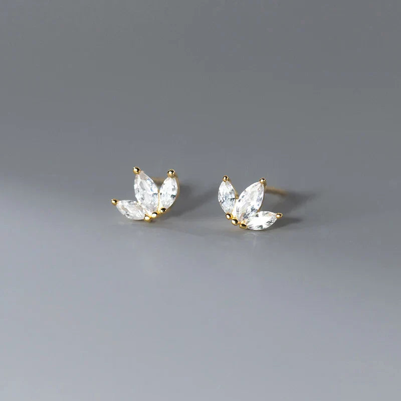 925 Sterling Silver Shiny Small Leaf Zircon Stud Earrings for Women Fashion Korean Teen Crown Piercing Pendientes Jewelry
