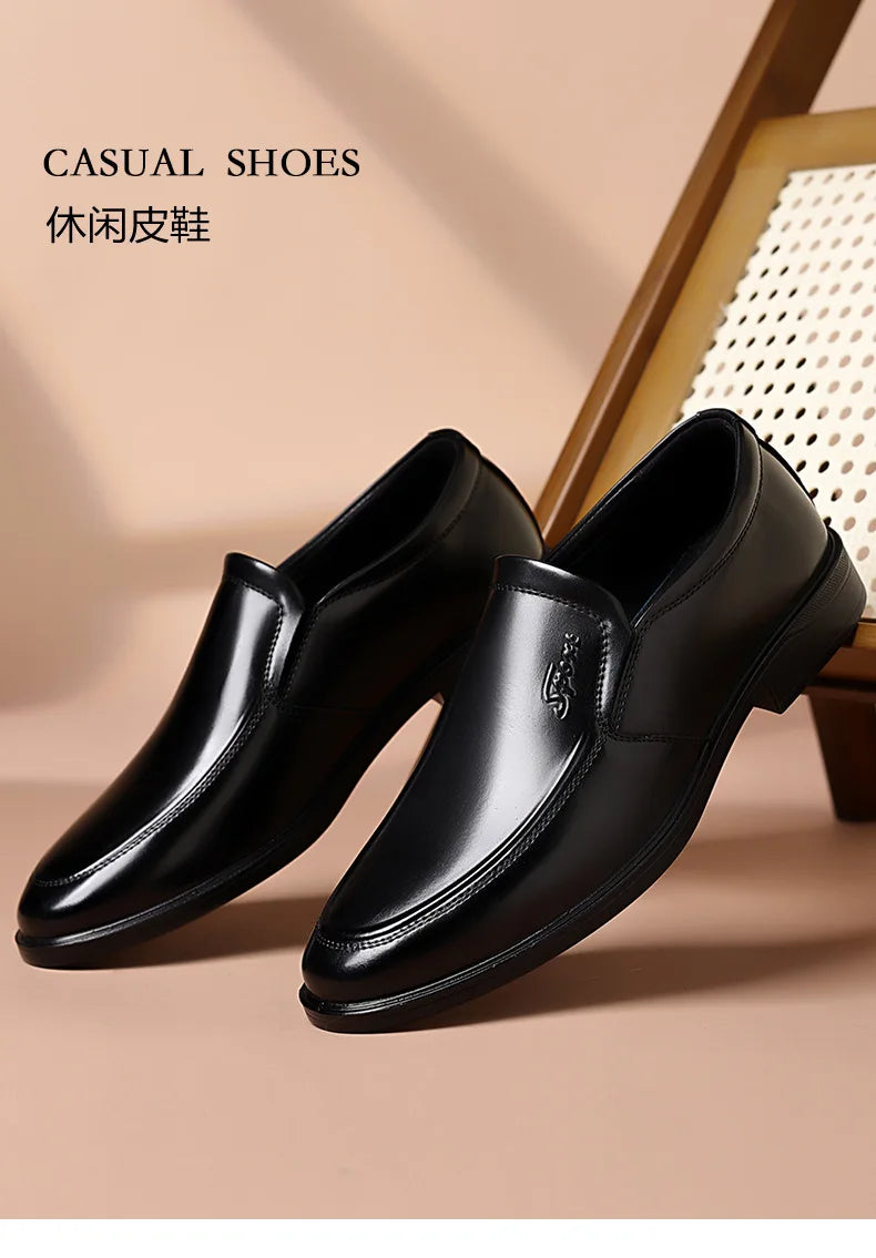 New Designer Soft Leather Shoes for Men Solid Color Fashion Business Casual Shoes Male Spring Autumn New Dress Shoe Man