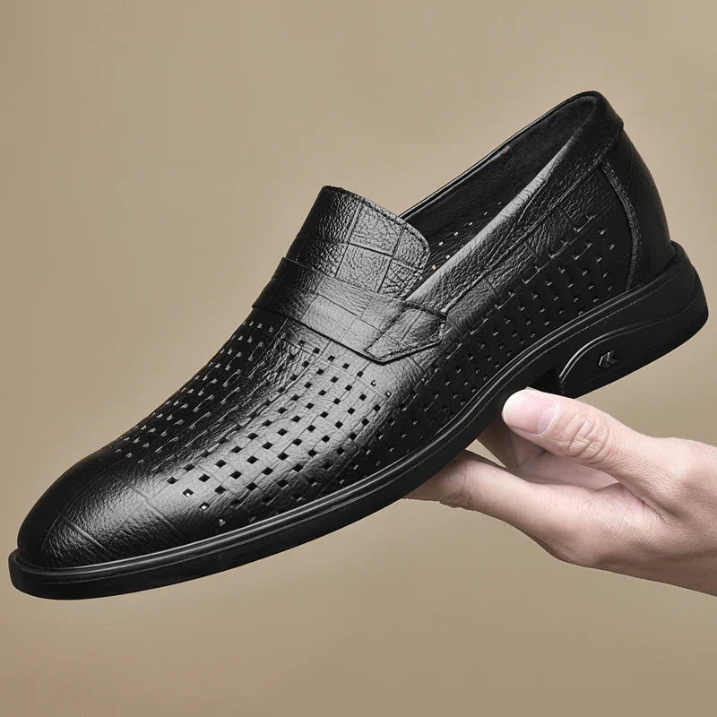 Italian Mens Casual Leather Outdoor Shoes Breathable Casual Hollow Out Men's Soft Bottom Shoes Comfy Flat Designer Walking Shoes