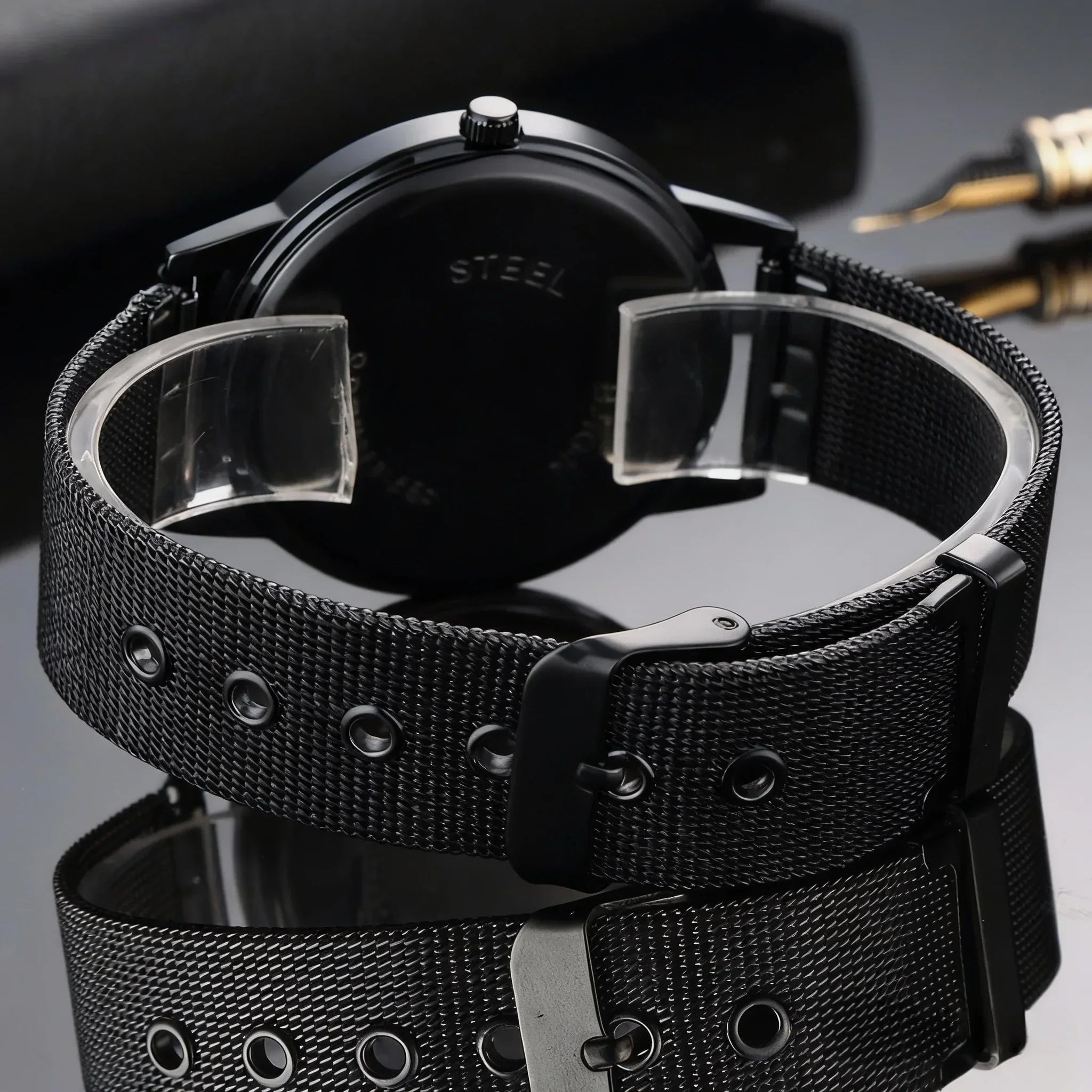 Fashion Women Watches Luxury Metal Analog Quartz Wristwatch Sliver Mesh Belt Simple Elegant Ladies Watch Relogio Feminino