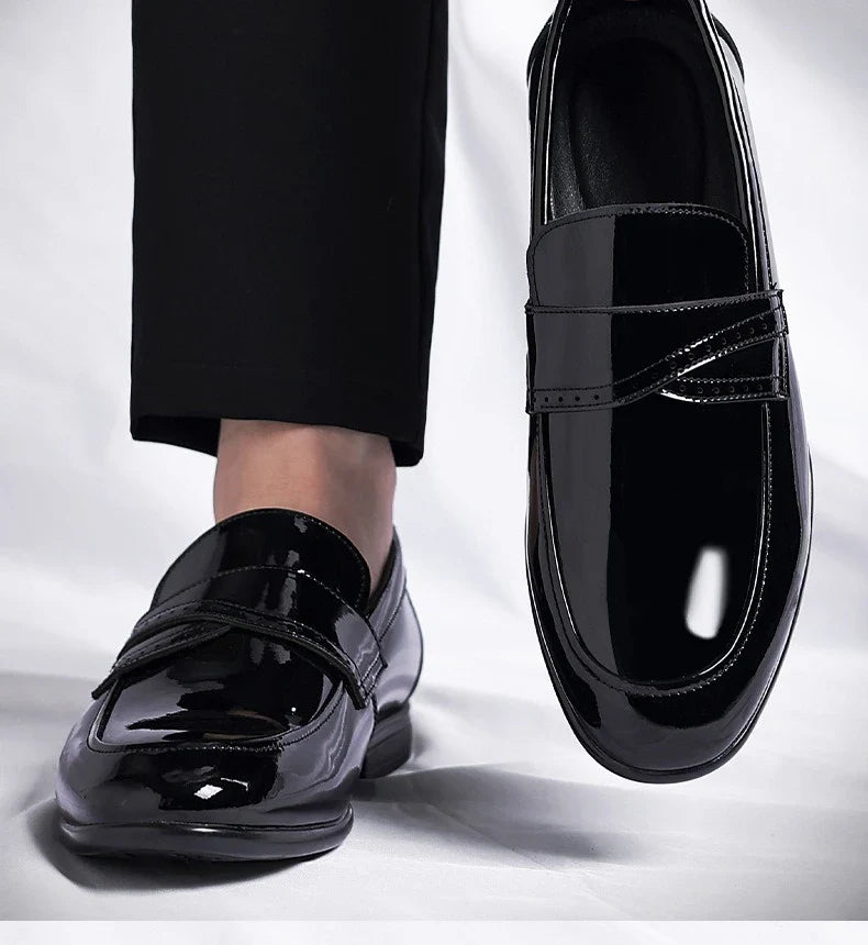 Spring Autumn New Patent Leather Shoes for Men Solid Color Fashion Wedding Shoes Male Low Top Casual Loafers Man