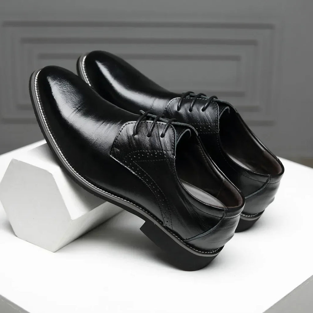 Men's Classic Leather Dress Shoes – Fashionable Formal Footwear for Office & Events