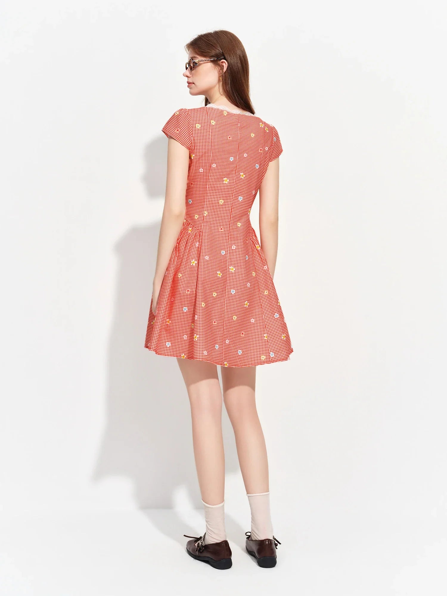 Women's 2026 Summer New Arrival French Pastoral Style V-Neck Lace Spliced Embroidered Dress Openwork Floral Plaid Pattern