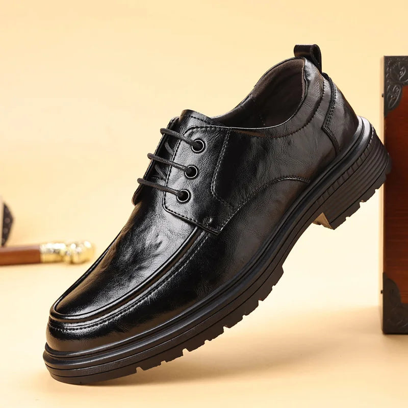 2026 Spring Autumn New Dress Shoes for Men Lace Designer Fashion Leather Shoes Male Black Business Casual Platform Shoe Man