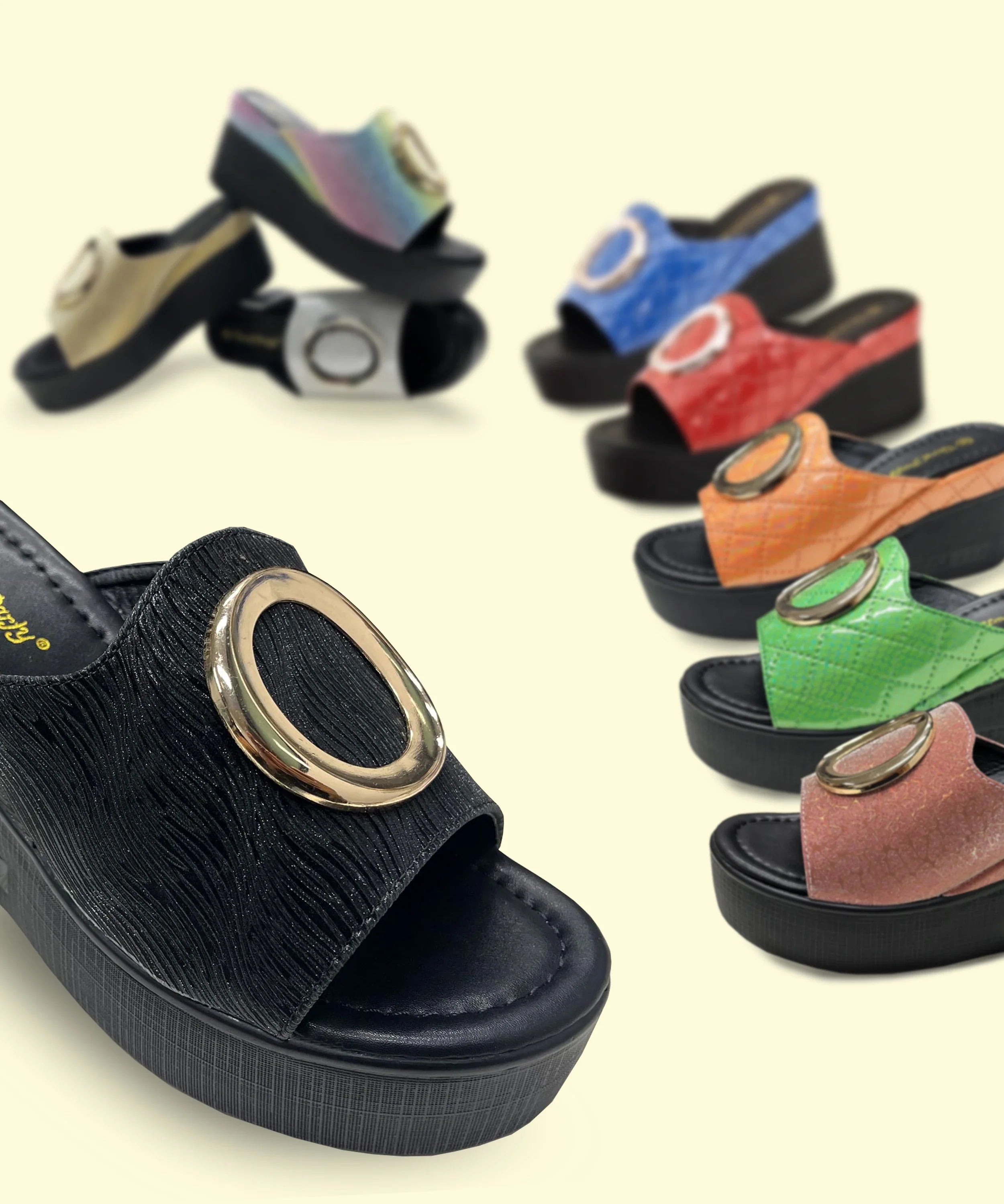 Comfortable Insole Versatile Round Metal Decoration Ladies Sandals