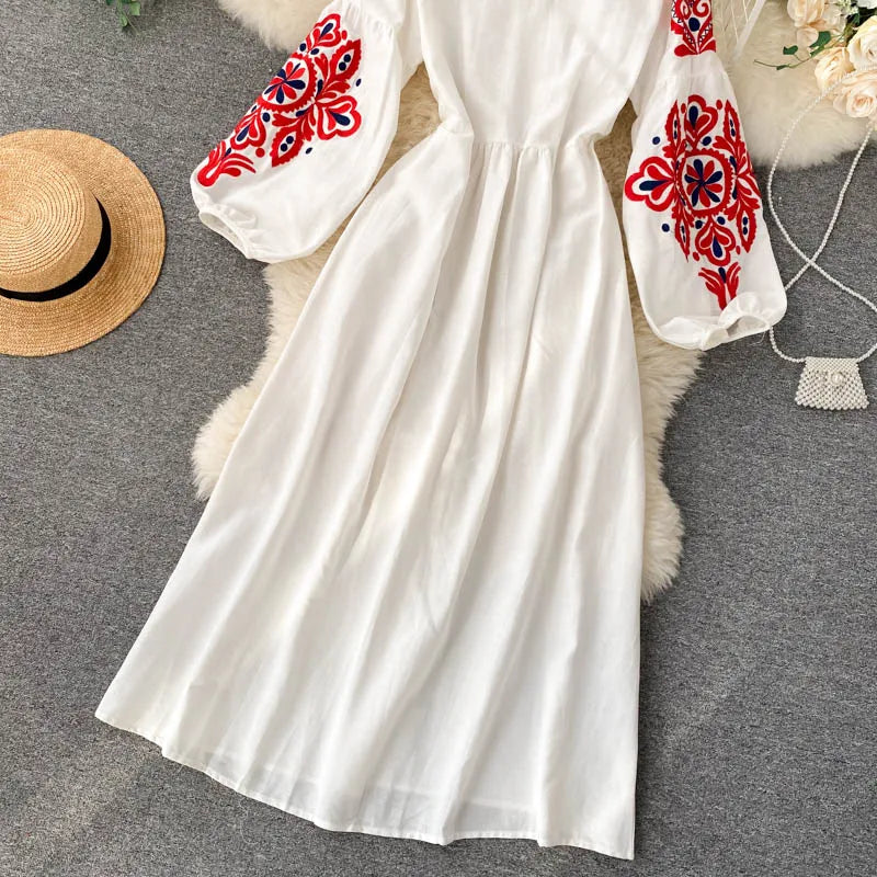Embroidered Flower Long Sve Loose Fit Lantern Sve Gathered Slimming A-Line Dr Women's round Ne Dr