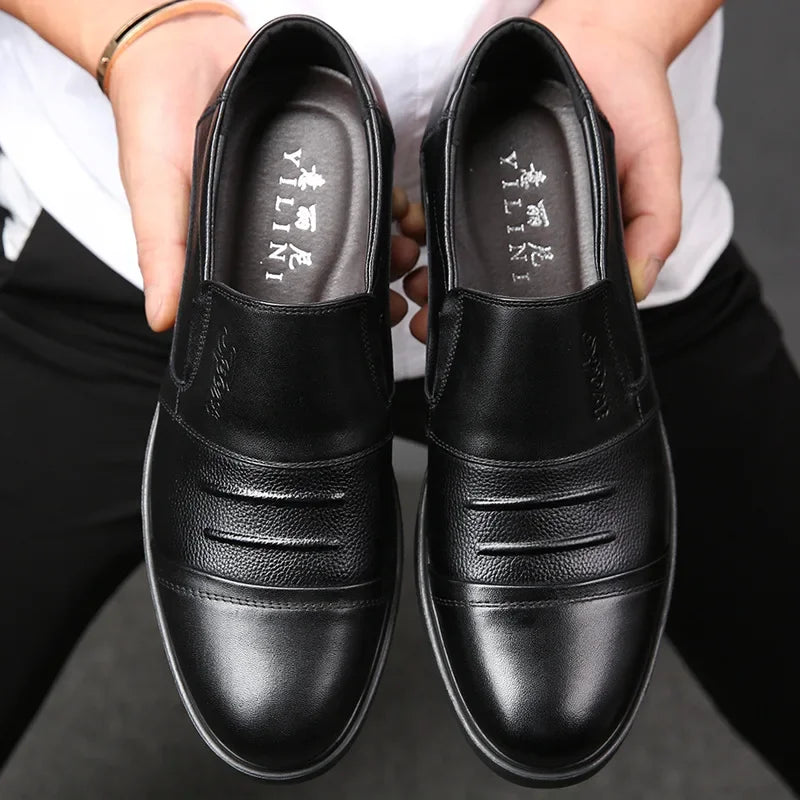 Men's Genuine Cow Leather Shoes Business Casual Shoes With Triple-Stitched Soles For Middle-Aged And Elderly Men 2025