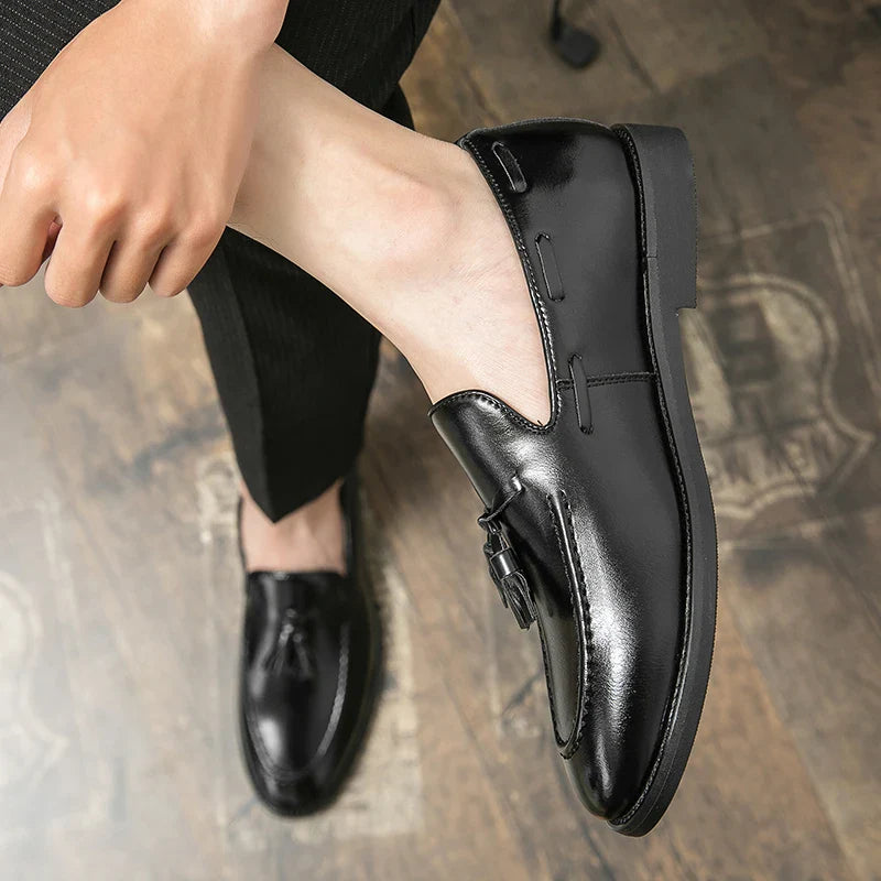 Size:38-46 American Academy Style Fringe Loafers for Men Men's Bottoms Casual Shoes Outdoor Fashion Blue Patent Leather Shoes