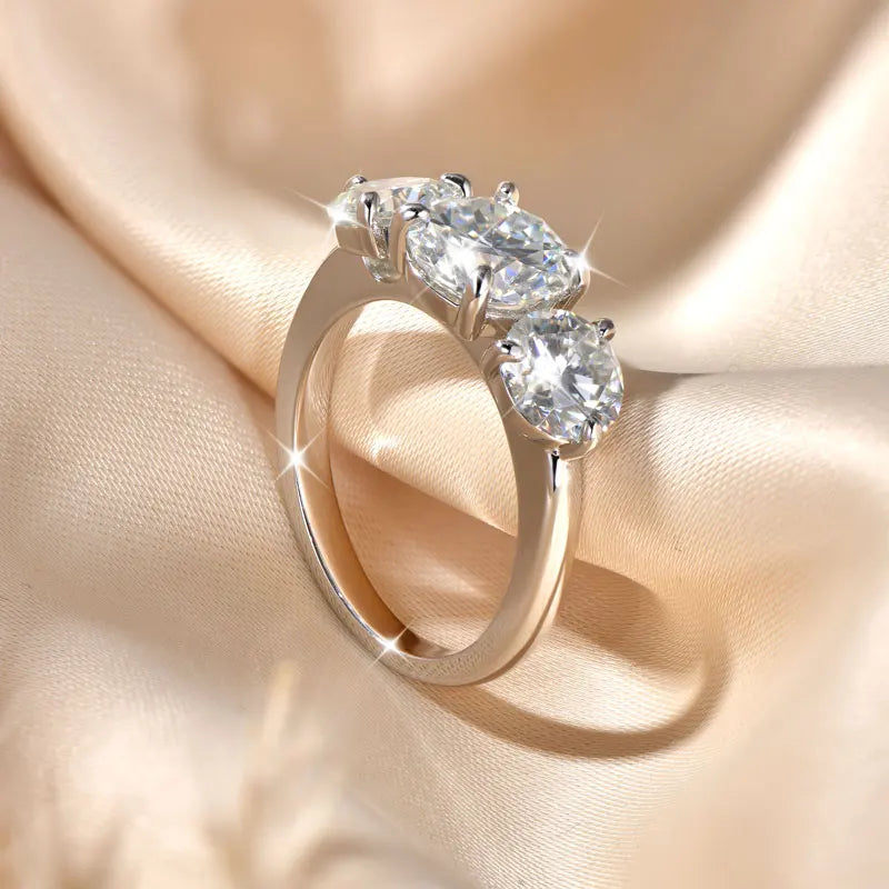 Round 8mm&6.5mm Moissanite Engagement Ring for Women 14K Gold Filled Three Stone Wedding Ring Sparkling Jewelry Gift