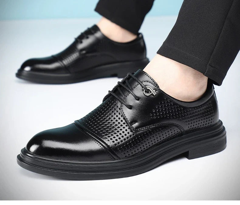 2026 New British Business Formal Leather Shoes for Man Summer Autumn Hallow Dress Shoes Male Solid Color Fashion Shoes Man