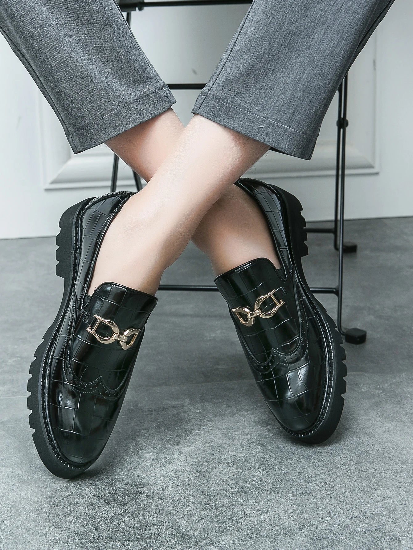 Trendy Brand Green Brogue Shoes Men's Leather Business Shoes Groom's Wedding Men's Loafers British Style Dress Shoes Men