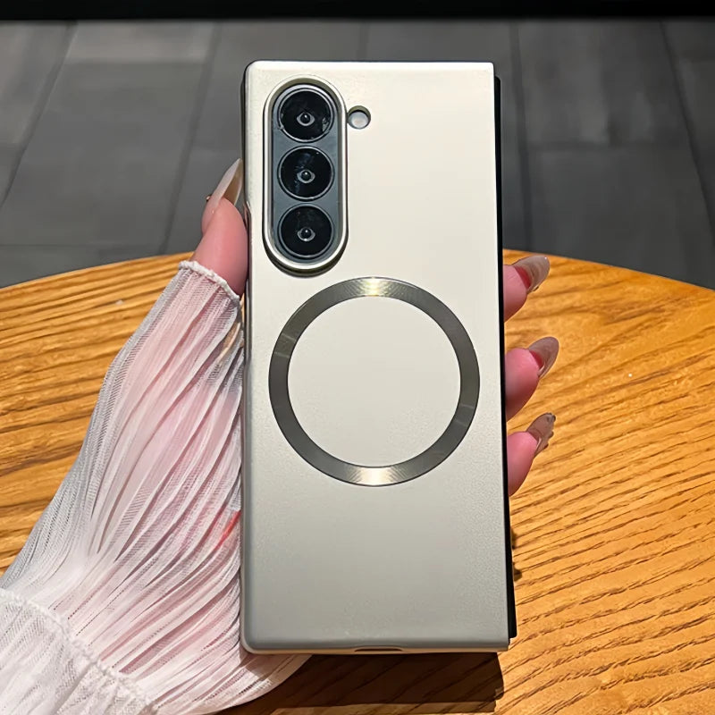 غطاء نحيف غير لامع فائق النحافة مطلي بالمعدن مغناطيسي بلوري لهاتف سامسونج Z Fold 7 6 5 4 3 للشحن اللاسلكي ماجسيف