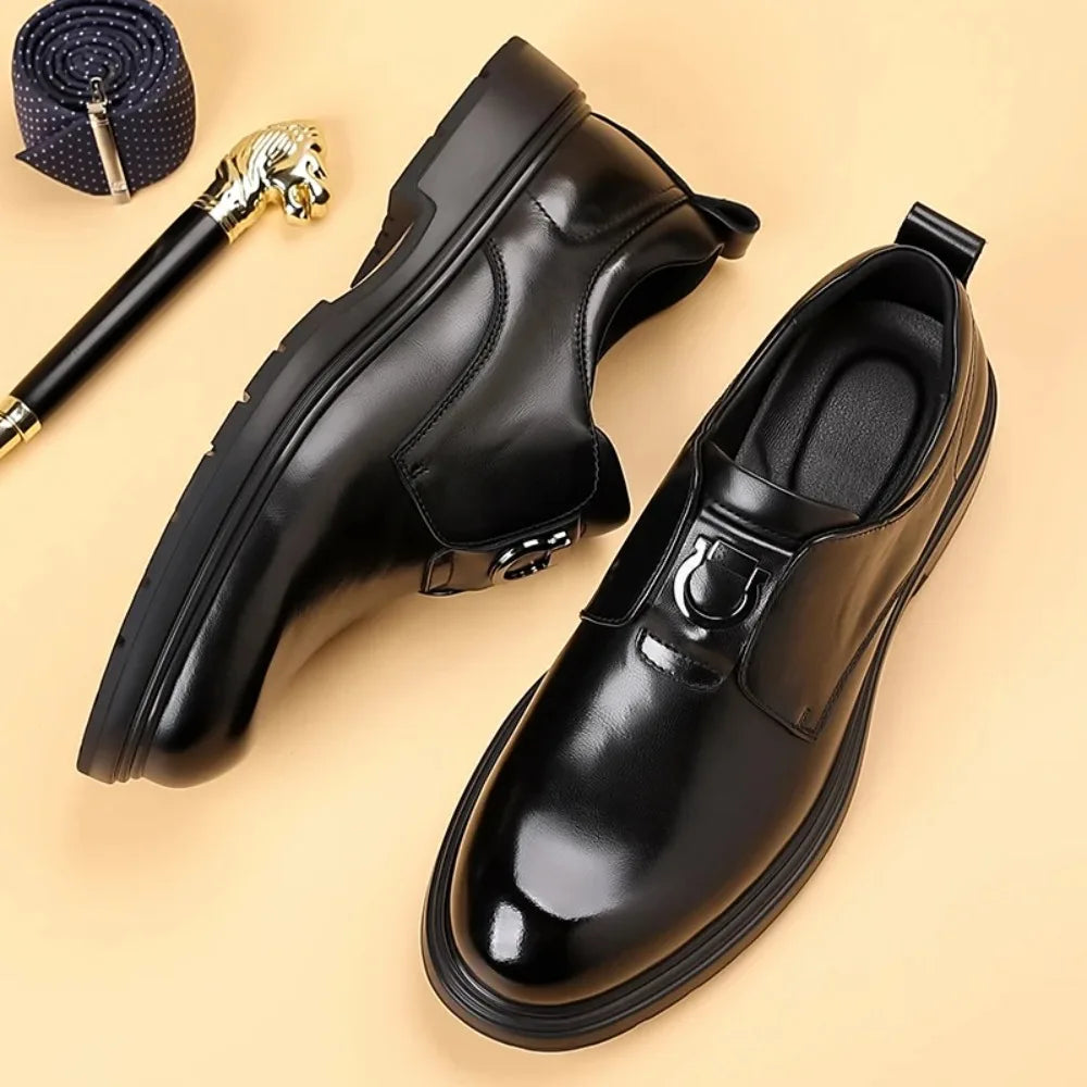 Business Men Shoes Patent Leather Man Brogues Shoes Fo Man Dress Shoe Loafers Pointed Toe Male Moccasins Plus Size Shoes for Men
