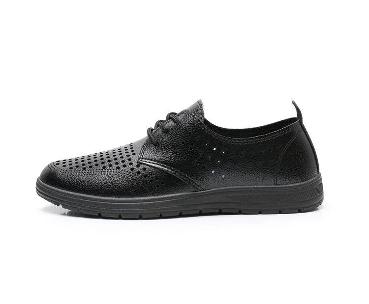2026 Summer Men Sandals Business Casual Leather Hollow Out Shoes Breathable Soft Sole Clogs Fashion Comfortable Outdoor Slides