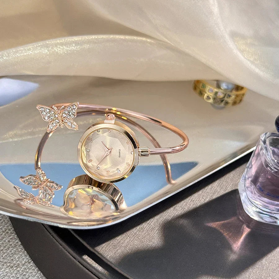 Romantic Butterfly Open Bracelet Luxury Fashion Ladies Quartz Watch Elegant Simple Wristwatch New Model Bestseller