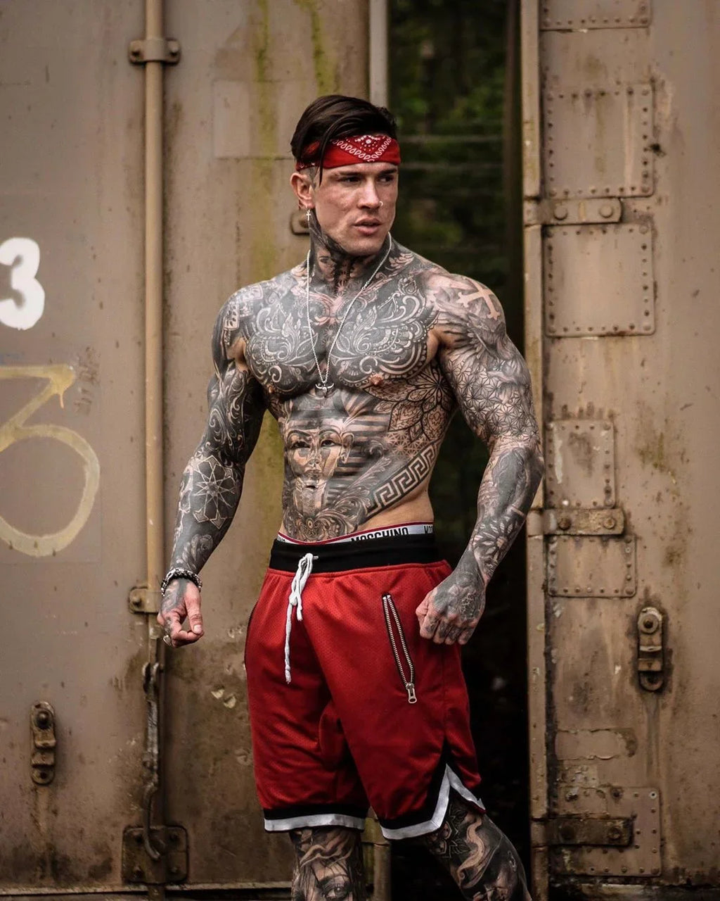 Mens Fire Red Shorts Casual Basketball Shorts Gym Fitness Short Joggers Shorts Workout Bodybuilding Breathable Board Shorts Male