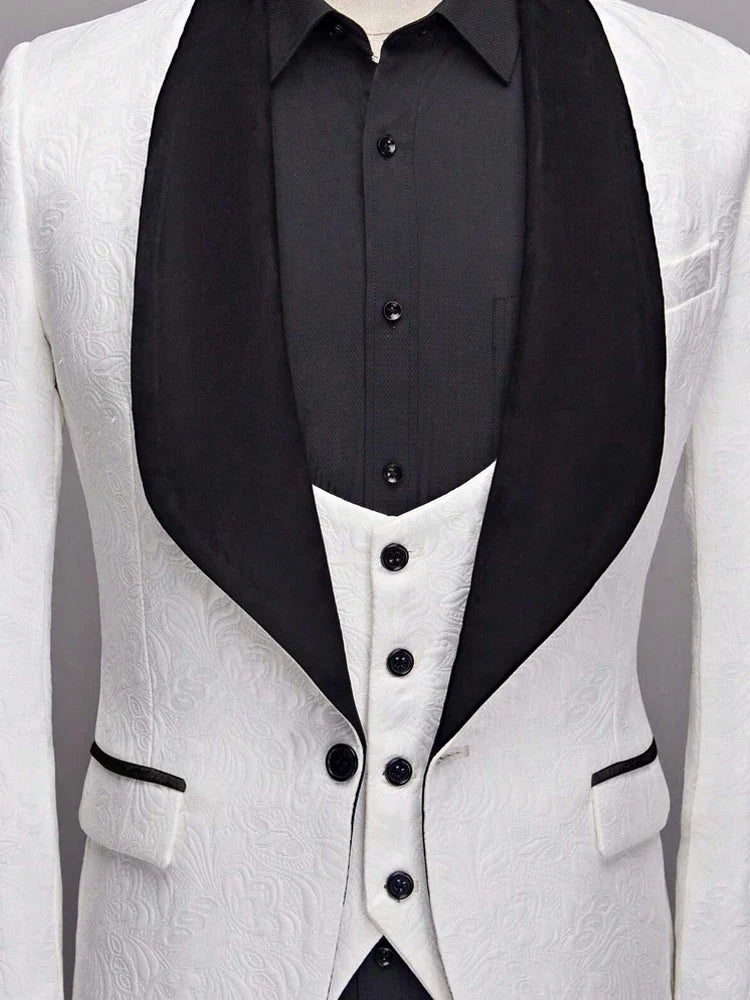 Men's three-piece floral jacquard slim-fitting suit set, including paisley pattern suit jacket, vest, and pants, suitable for ba