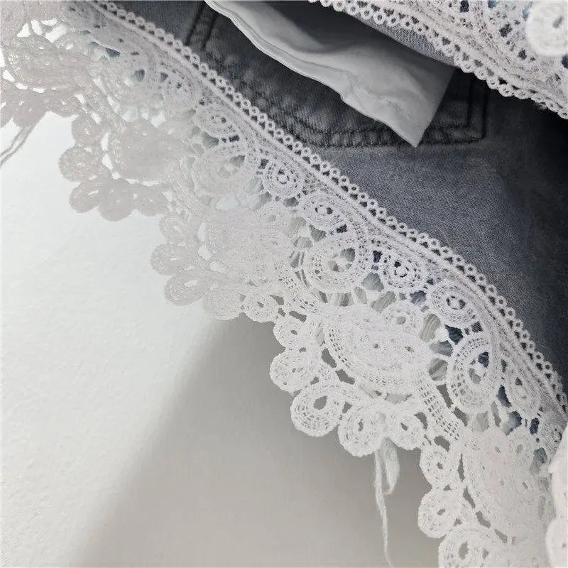 American Crochet Lace Denim Shorts With Pearl Sashes Summer Casual Fashion Women's Sweet Lace Patchwork Fringed Hot Jeans