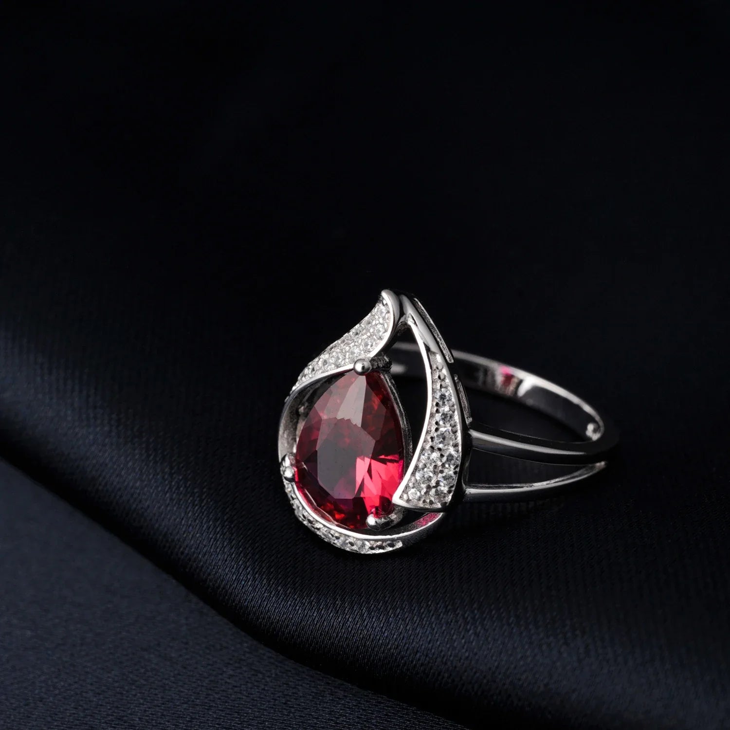 Pear 2.67ct Simulated Nano Emerald Created Ruby 925 Sterling Silver Ring for Women Statement Wedding Gemstone Jewelry